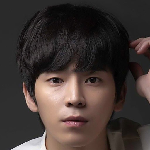 Jae-Kyoon Lee
