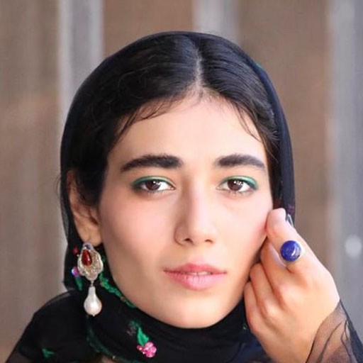 راضیه منصوری