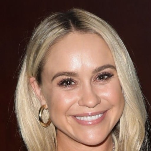 Becca Tobin