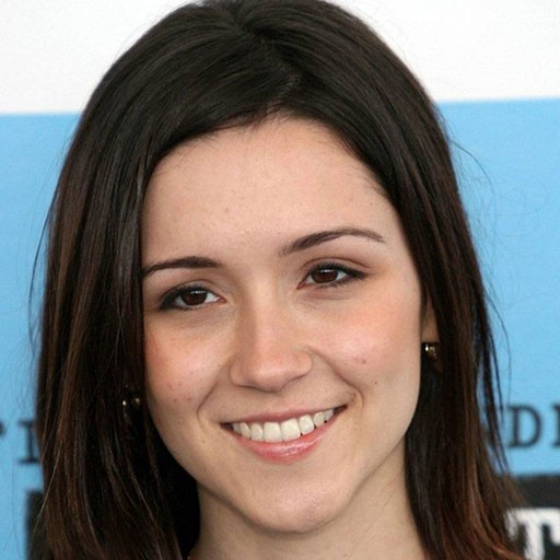 Shannon Woodward