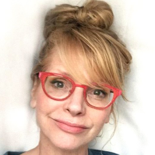 Caroly Larson
