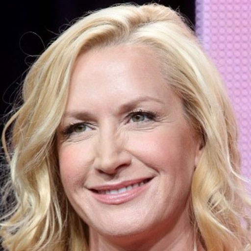 Angela Kinsey