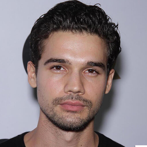 Steven Strait