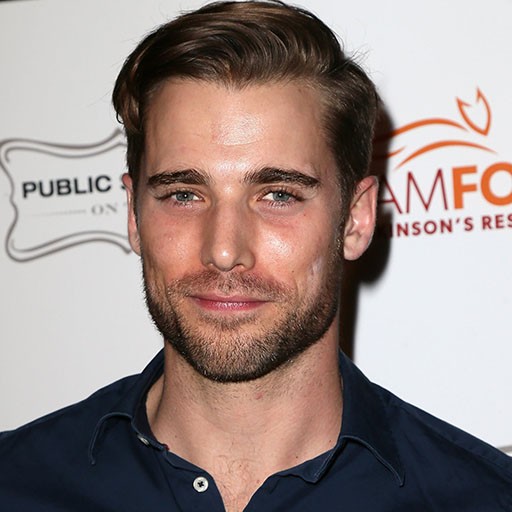 Dustin Milligan