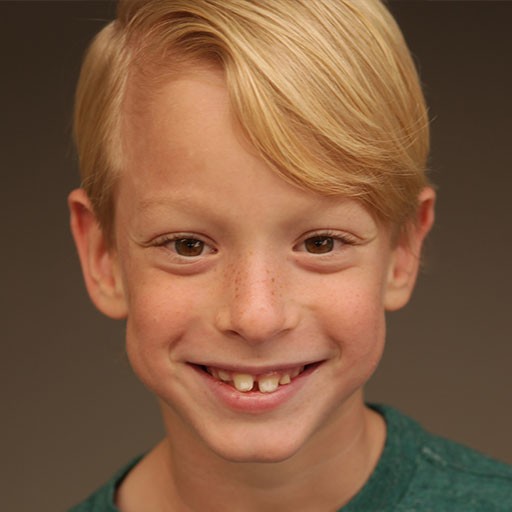 Evan Agos