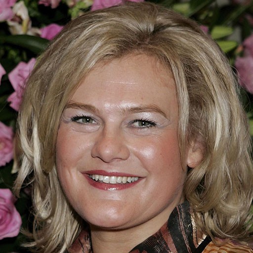 Ella Kenion