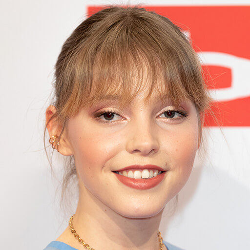 Lina Larissa Strahl