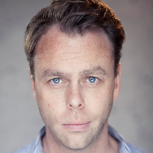 Bruce Mackinnon