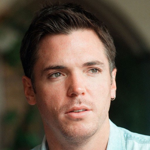 Nicholas Lea