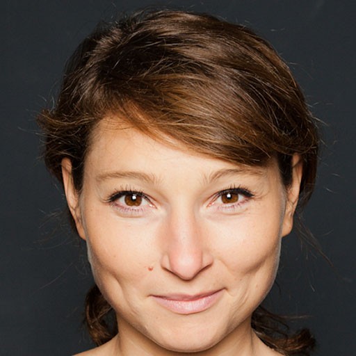 Janina Elkin