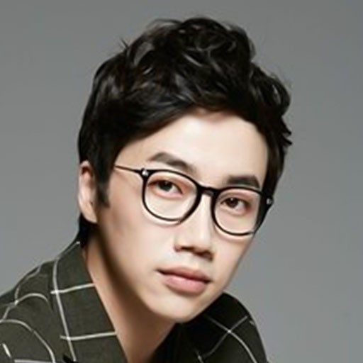 Jung-Woon Kim