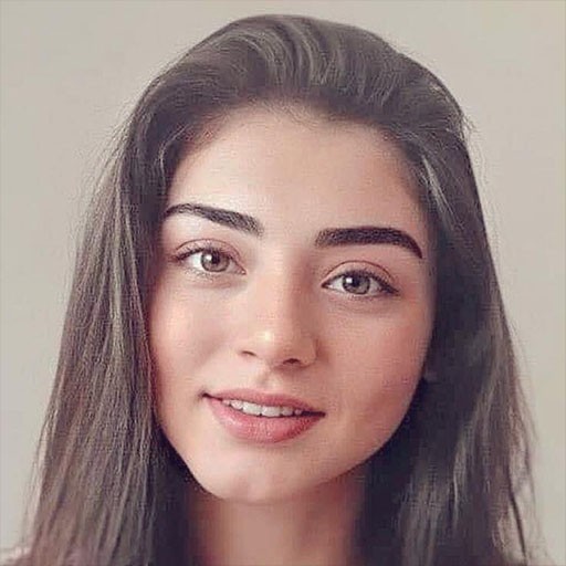 Özge Törer