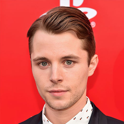 Max Fowler