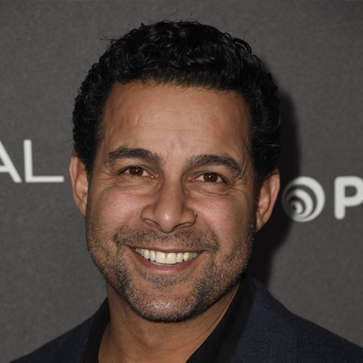 Jon Huertas