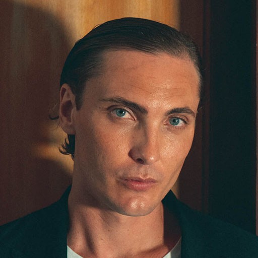 Eamon Farren