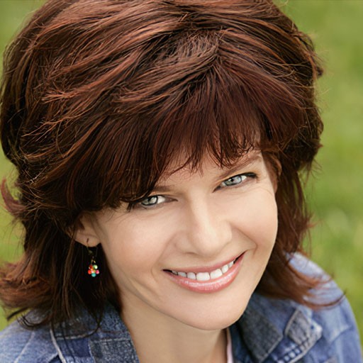 Laura Summer