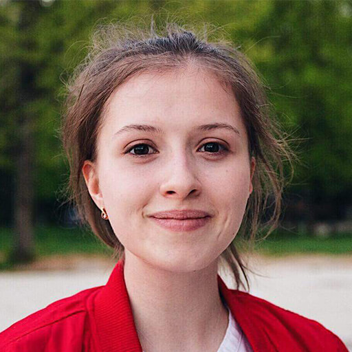 Alina Kukushkina