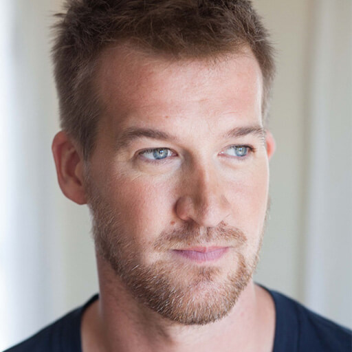 Kenneth Mitchell