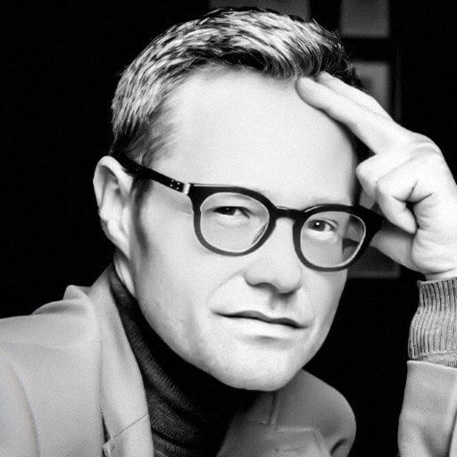 Lukasz M. Maciejewski