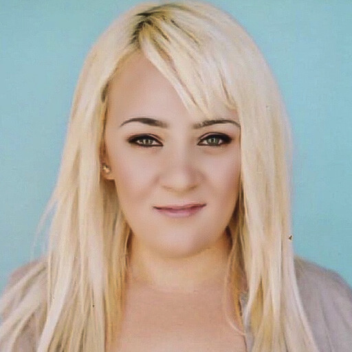  Mellanie Hubert