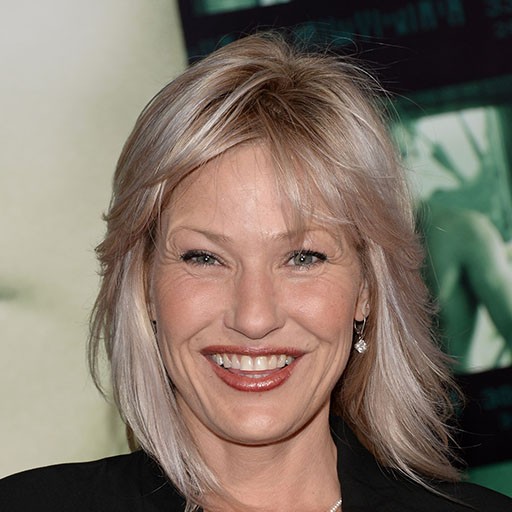 Joey Lauren Adams