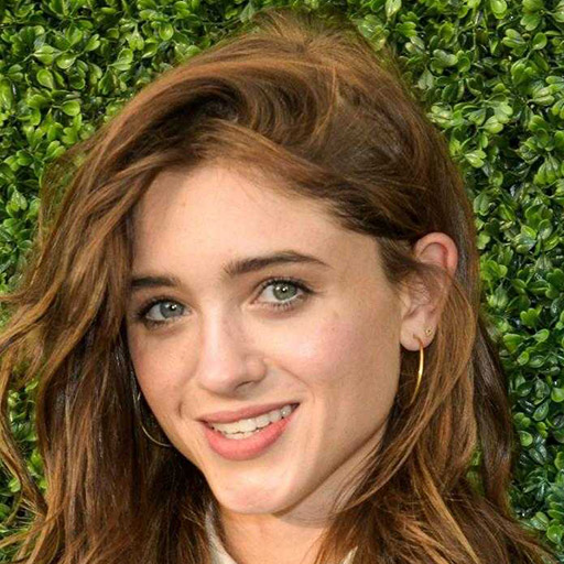 Natalia Dyer