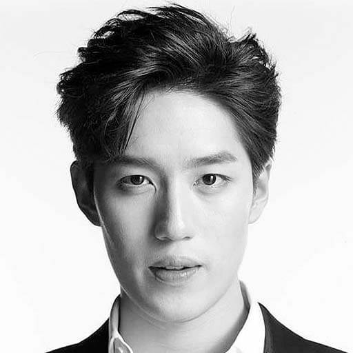 Thanapob Leeratanakachorn