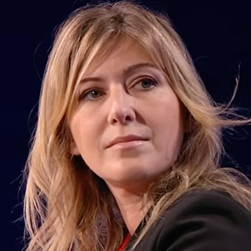 Amanda Sthers
