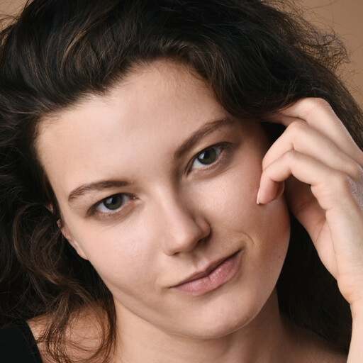 Alina Zievakova