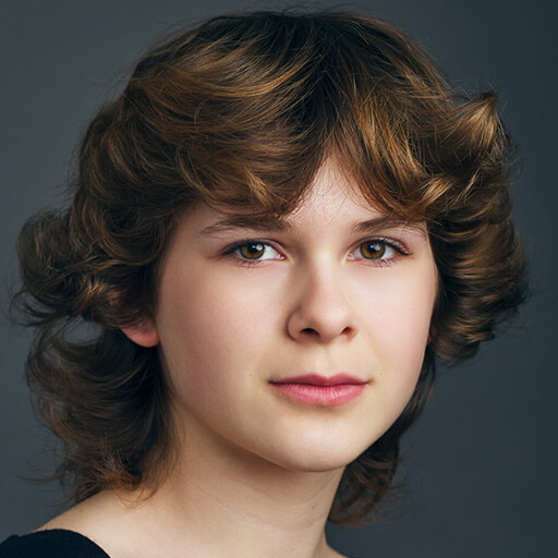 Liv McNeil