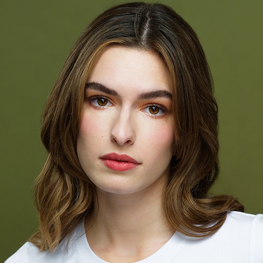 Maggie Arias