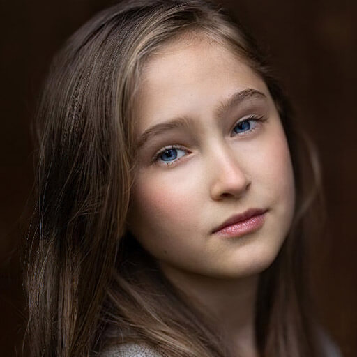 Ava Marchfelder
