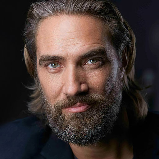 Lukas Hassel