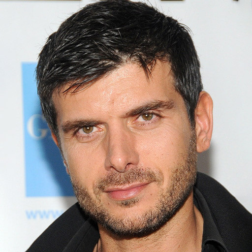 Manos Gavras