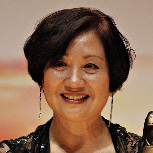 Hee Ching Paw