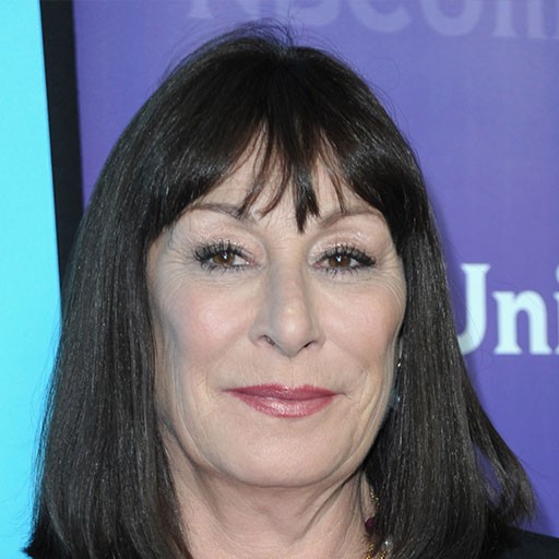 Anjelica Huston