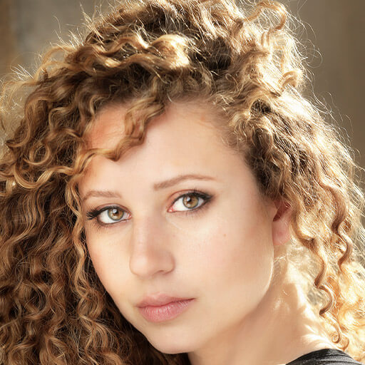 Gabriella Biziou