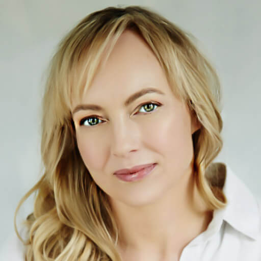 Lisa Kay
