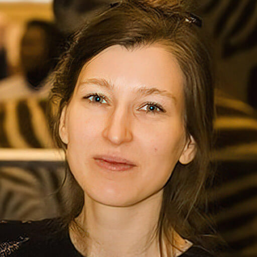 Emma De Swaef