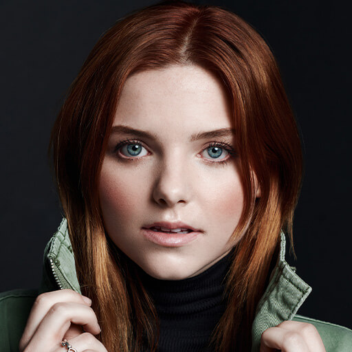 Chloe Csengery