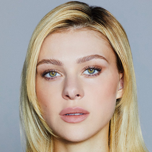 Nicola Peltz