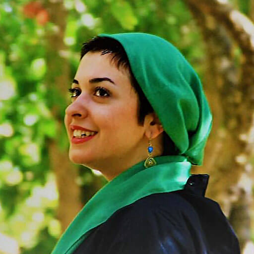 انالی شکوری