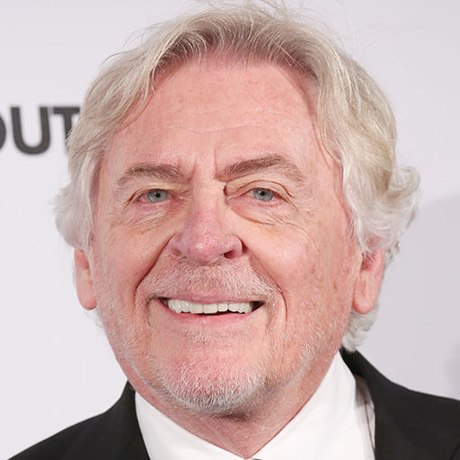 Daniel Davis