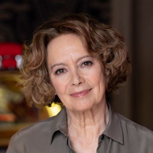 Francesca Annis
