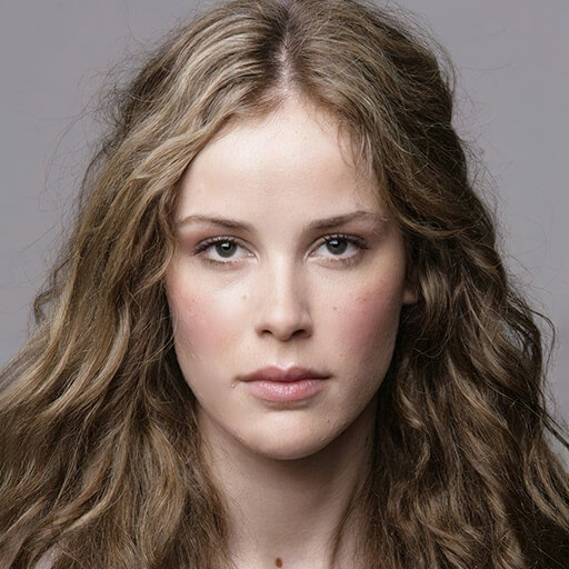 Carla Juri