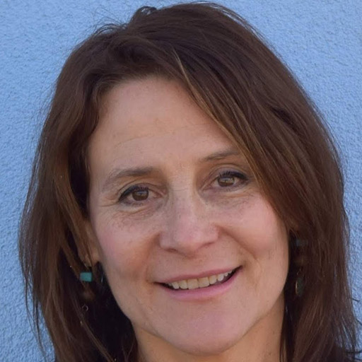 Laura Giosh