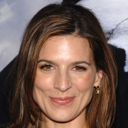 Perrey Reeves