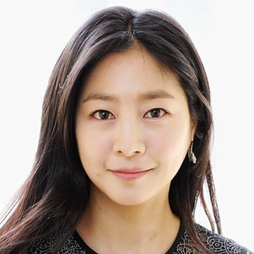 Na-ra Lee