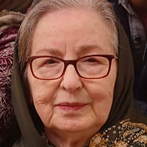 زهره عباسی