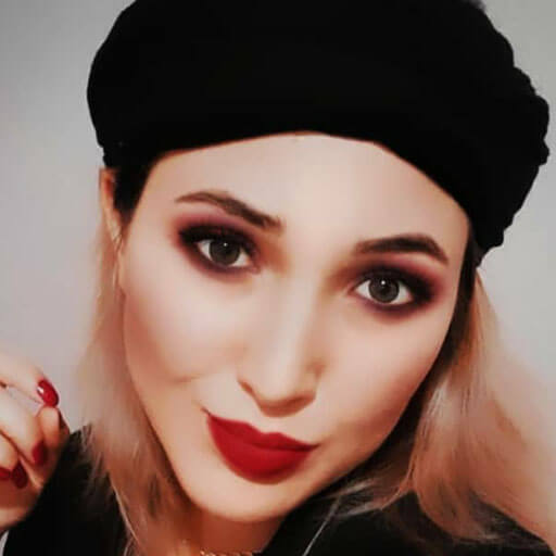 الناز نباتی